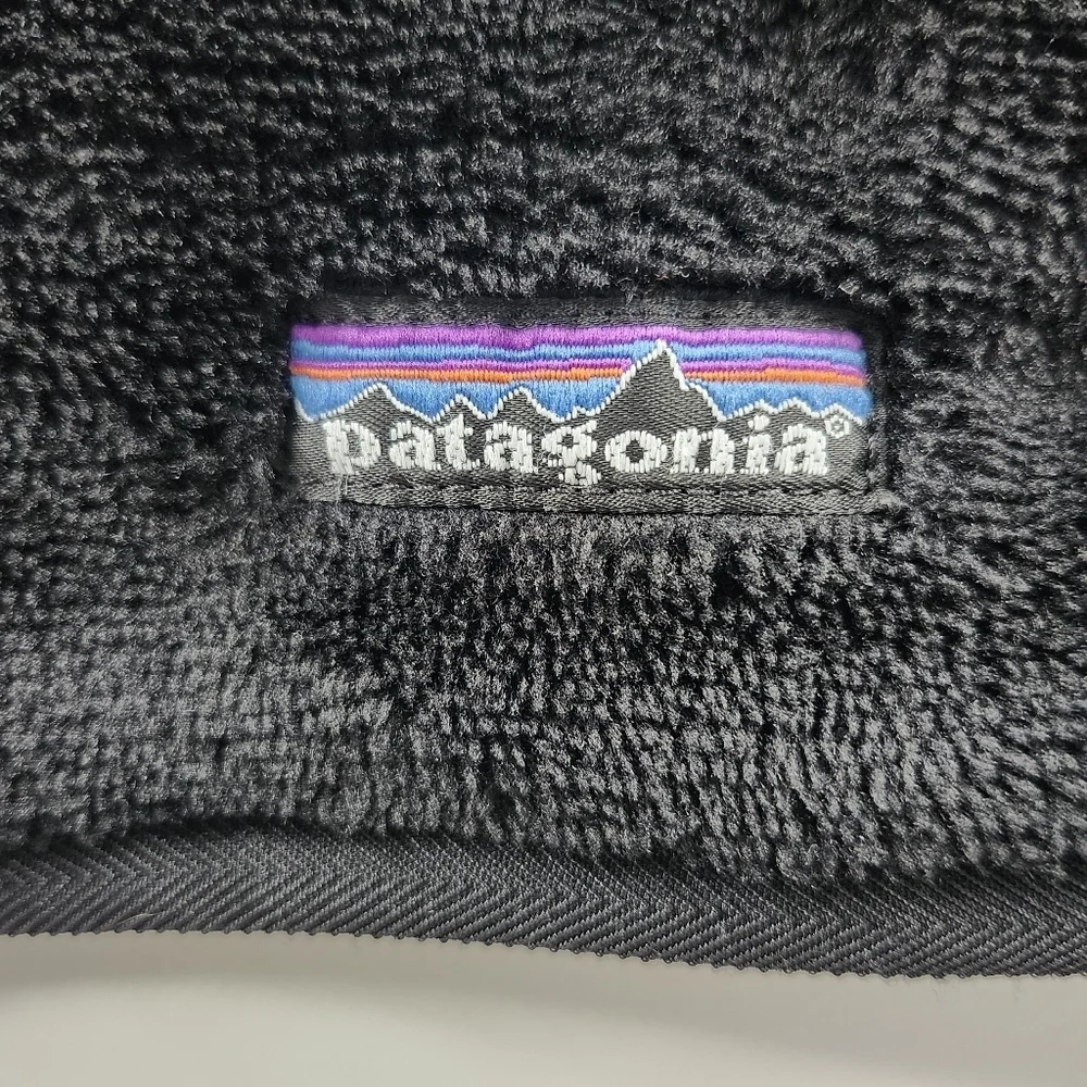 Patagonia Black Regulator Polartech Deep Fluffy Pile Full-Zip Fleece Jacket - Picture 9 of 12